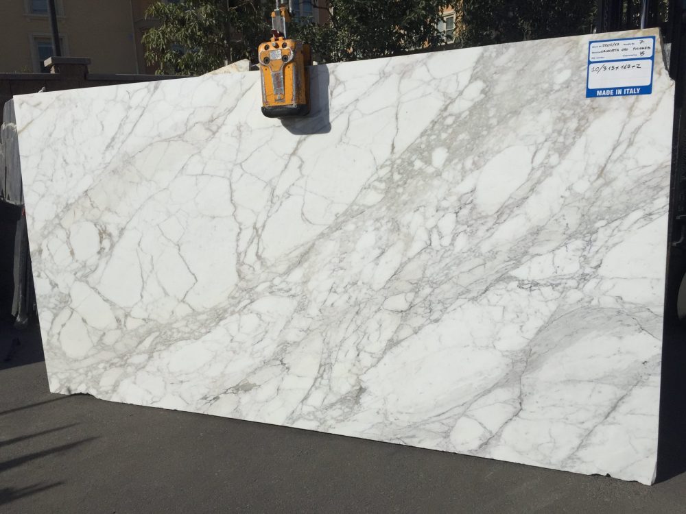 CALACATA ORO POLISHED MARBLE SLAB