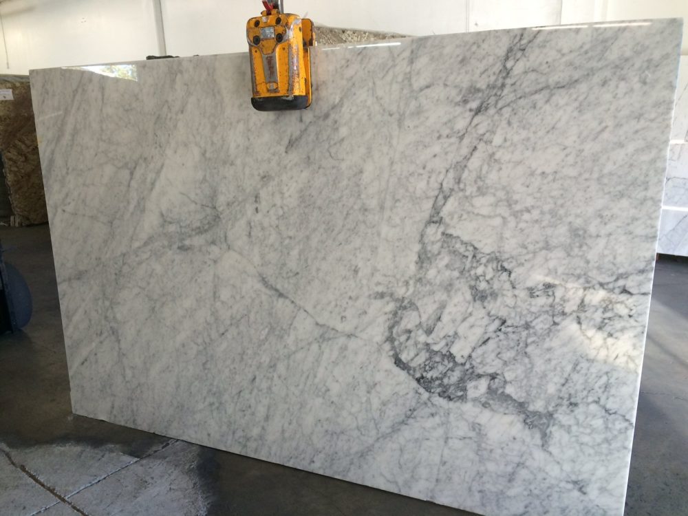 CARRARA WHITE POLISHED MARBLE SLAB